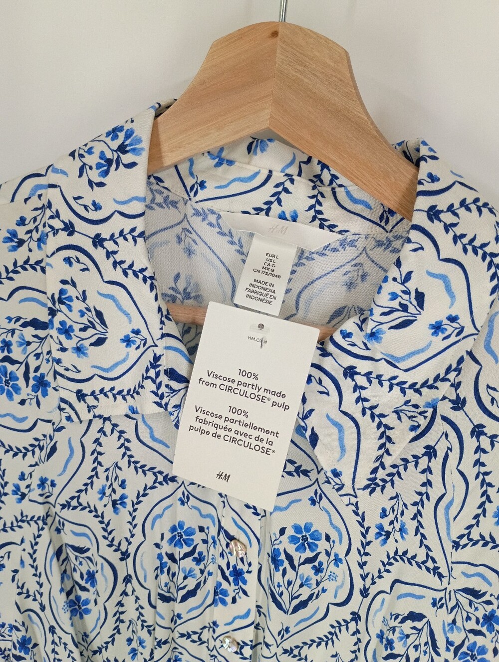 H&M Floral Button Front Midi Dress - Picture 4 of 5